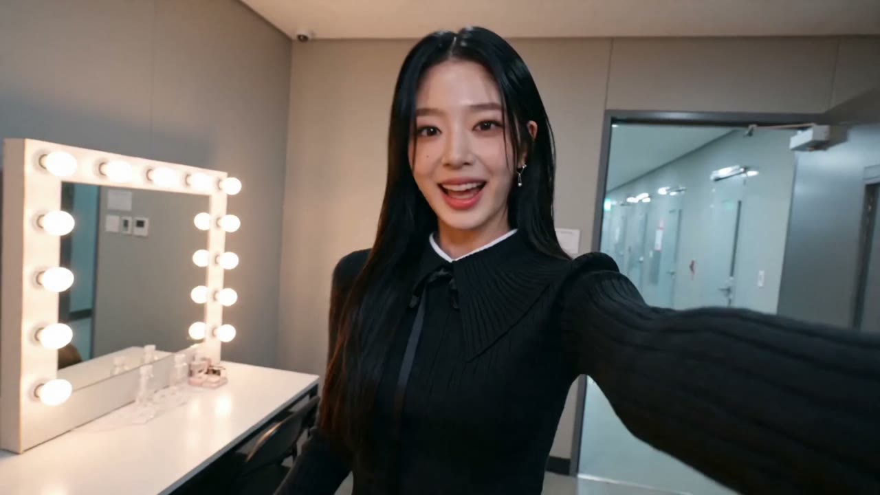 K-Pop Idol Vlog: Behind the Scenes with RENA