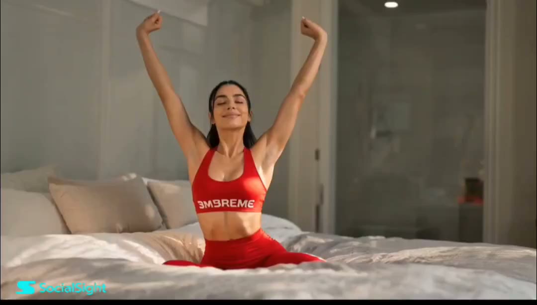 Cinematic Fitness GRWM: Morning Routine & Workout