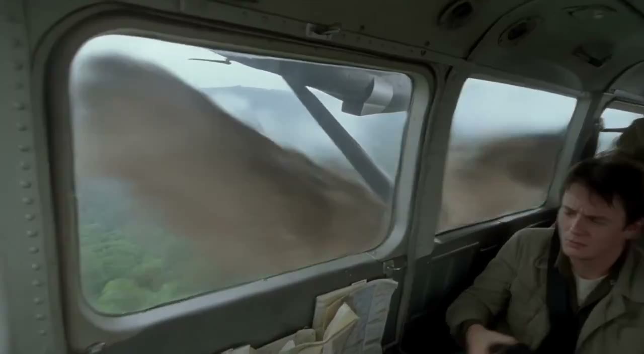 Turbulent Pterosaur Attack Flight Prompt