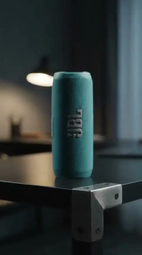 Cinematic JBL Flip 6 Advertisement Prompt