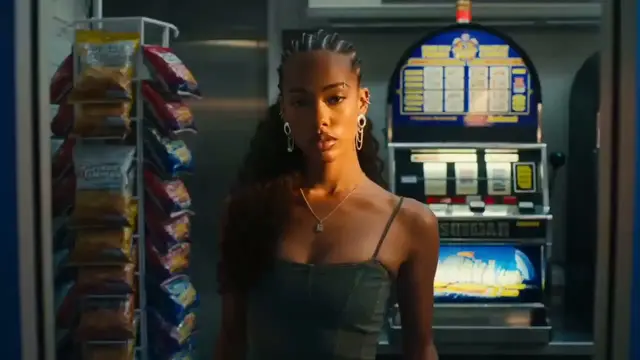 Uptown Vibes: A Deli Rap Performance Video Prompt