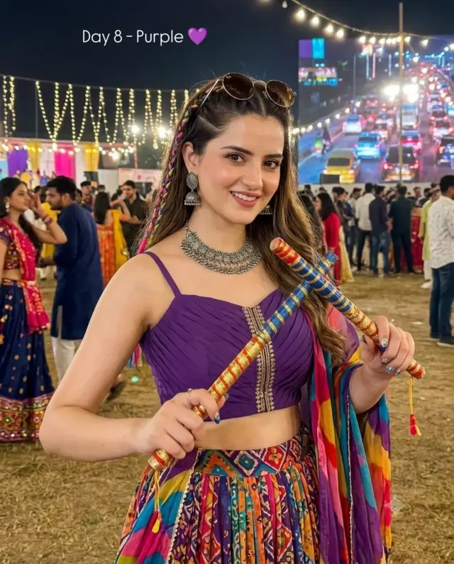 Vibrant Night Garba Portrait Prompt (8 of 9)